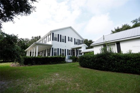 House in Brooksville, Florida 3 bedrooms, 295.99 sq.m. № 1356378 - photo 7