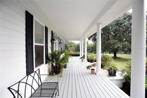 House in Brooksville, Florida 3 bedrooms, 295.99 sq.m. № 1356378 - photo 3