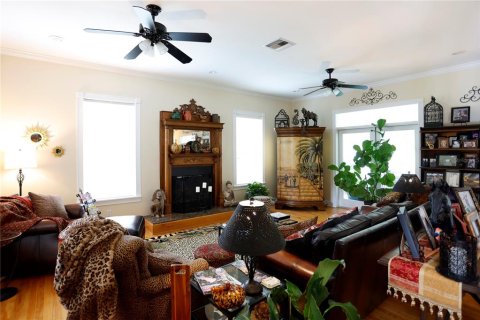 House in Brooksville, Florida 3 bedrooms, 295.99 sq.m. № 1356378 - photo 14
