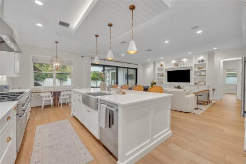 Casa en venta en Winter Park, Florida, 4 dormitorios, 307.88 m2 № 1853453 - foto 17