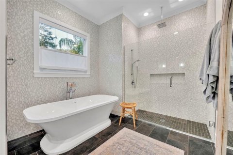 Casa en venta en Winter Park, Florida, 4 dormitorios, 307.88 m2 № 1853453 - foto 30