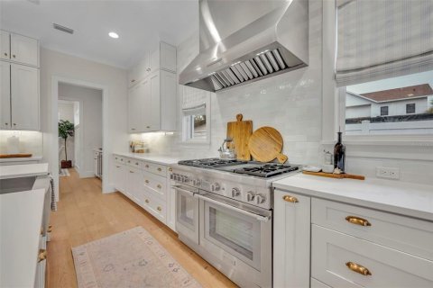 Casa en venta en Winter Park, Florida, 4 dormitorios, 307.88 m2 № 1853453 - foto 20