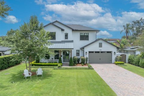 Casa en venta en Winter Park, Florida, 4 dormitorios, 307.88 m2 № 1853453 - foto 1