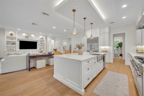 Casa en venta en Winter Park, Florida, 4 dormitorios, 307.88 m2 № 1853453 - foto 18