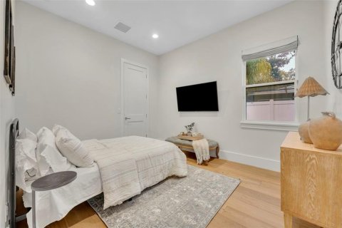 Casa en venta en Winter Park, Florida, 4 dormitorios, 307.88 m2 № 1853453 - foto 24