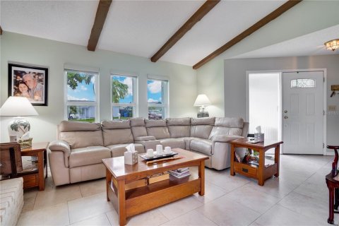 House in Bradenton, Florida 2 bedrooms, 143.44 sq.m. № 1591792 - photo 11