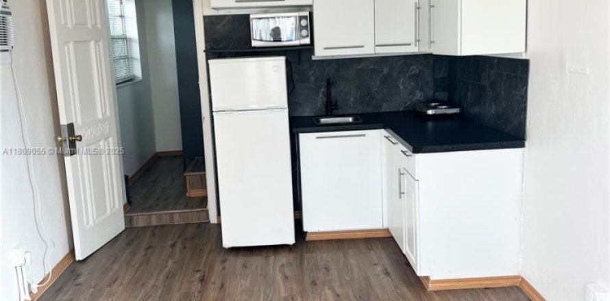 Immobilier commercial à Miami, Floride № 1750419