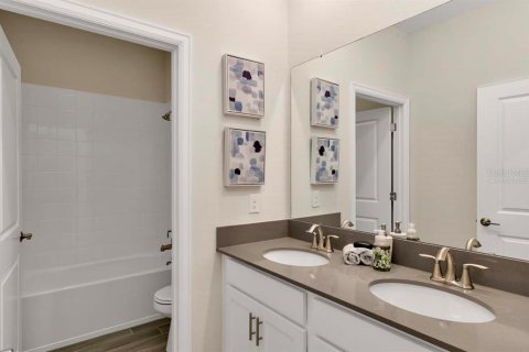 Casa en venta en Kissimmee, Florida, 4 dormitorios, 198.72 m2 № 1915649 - foto 16
