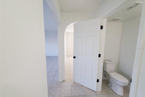 Casa en venta en Dundee, Florida, 4 dormitorios, 208.29 m2 № 2199439 - foto 10