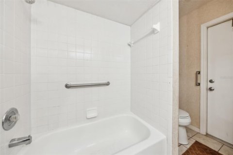 Villa ou maison à vendre à Leesburg, Floride: 3 chambres, 163.23 m2 № 1609889 - photo 18