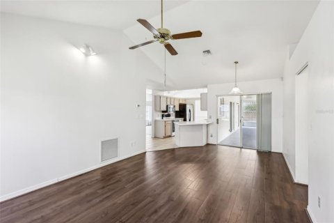 Villa ou maison à vendre à Leesburg, Floride: 3 chambres, 163.23 m2 № 1609889 - photo 9