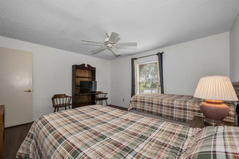 Condo in Palm Harbor, Florida, 2 bedrooms № 2151889 - photo 20