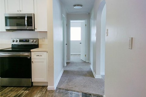 Villa ou maison à louer à DeLand, Floride: 2 chambres, 204.94 m2 № 1853166 - photo 5