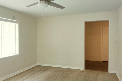 Villa ou maison à louer à DeLand, Floride: 2 chambres, 204.94 m2 № 1853166 - photo 8