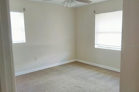 Villa ou maison à louer à DeLand, Floride: 2 chambres, 204.94 m2 № 1853166 - photo 11