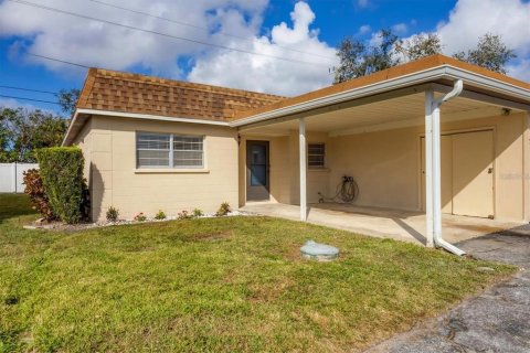 Condo in Bradenton, Florida, 2 bedrooms  № 2295284