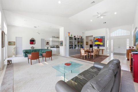 House in Jupiter, Florida 3 bedrooms, 273.88 sq.m. № 2192893 - photo 14