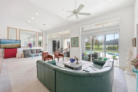 House in Jupiter, Florida 3 bedrooms, 273.88 sq.m. № 2192893 - photo 13