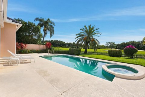 House in Jupiter, Florida 3 bedrooms, 273.88 sq.m. № 2192893 - photo 23
