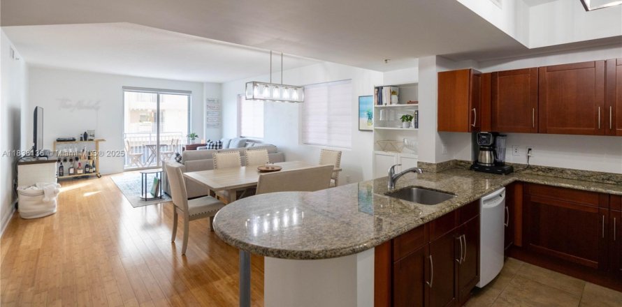 Condo à Miami, Floride, 2 chambres № 1823789