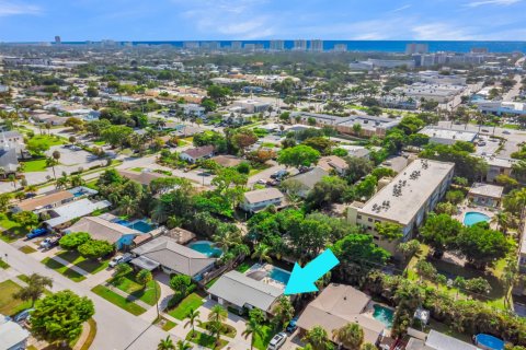 House in Deerfield Beach, Florida 2 bedrooms, 111.48 sq.m. № 2084047 - photo 4