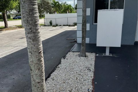 Apartment in Deerfield Beach, Florida 1 bedroom, 66.89 sq.m. № 1956885 - photo 9