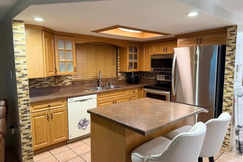 Купить виллу или дом в Порт-Ричи, Флорида 7 комнат, 133.97м2, № 2290698 - фото 12