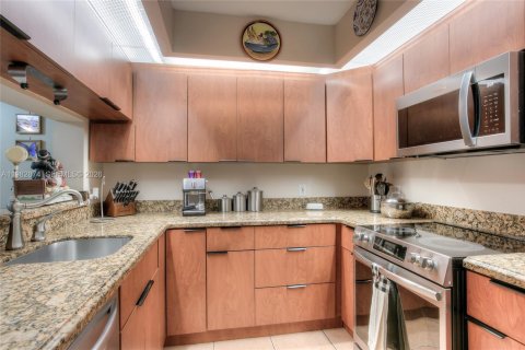 Copropriété à vendre à Pembroke Pines, Floride: 1 chambre, 98.1 m2 № 2049287 - photo 8