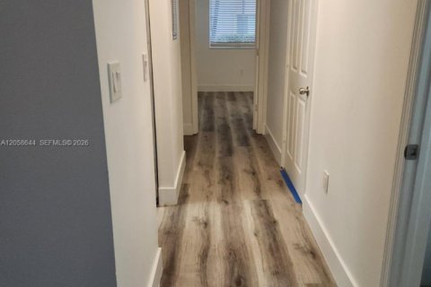 Copropriété à louer à Davie, Floride: 3 chambres, 115.85 m2 № 2168186 - photo 7