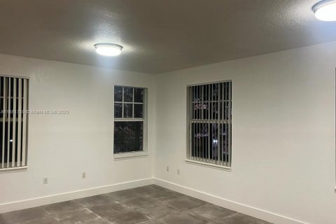 Снять в аренду кондоминиум в Корал-Спрингс, Флорида 1 спальня, 66.52м2, № 1924694 - фото 26