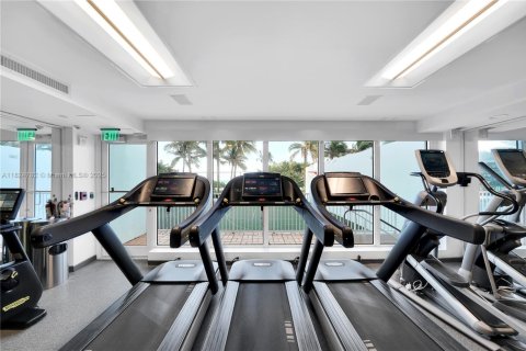 Condo in Bal Harbour, Florida, 2 bedrooms  № 1792575 - photo 25