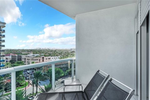 Condo in Bal Harbour, Florida, 2 bedrooms  № 1792575 - photo 12