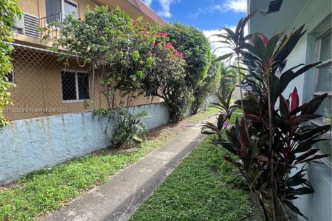 Apartment in Miami, Florida 37.16 sq.m. № 1942340 - photo 2