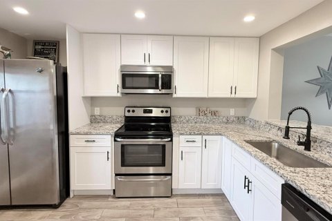 Condominio en venta en Jensen Beach, Florida, 2 dormitorios, 91.42 m2 № 2181616 - foto 3