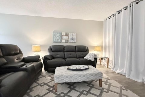 Condominio en venta en Jensen Beach, Florida, 2 dormitorios, 91.42 m2 № 2181616 - foto 9