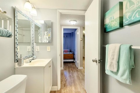 Condominio en venta en Jensen Beach, Florida, 2 dormitorios, 91.42 m2 № 2181616 - foto 12