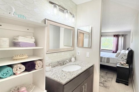 Condominio en venta en Jensen Beach, Florida, 2 dormitorios, 91.42 m2 № 2181616 - foto 16