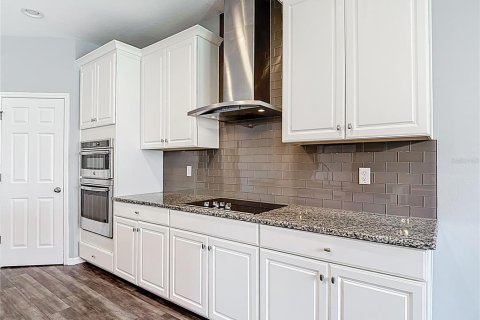 House in Wesley Chapel, Florida 5 bedrooms, 305.83 sq.m. № 1747243 - photo 25