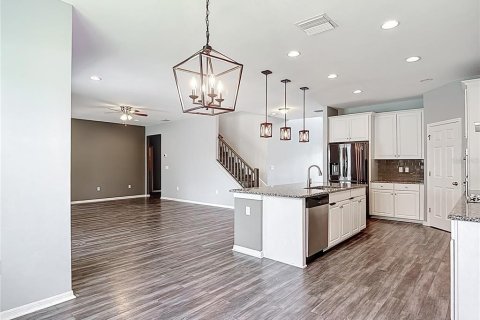House in Wesley Chapel, Florida 5 bedrooms, 305.83 sq.m. № 1747243 - photo 29