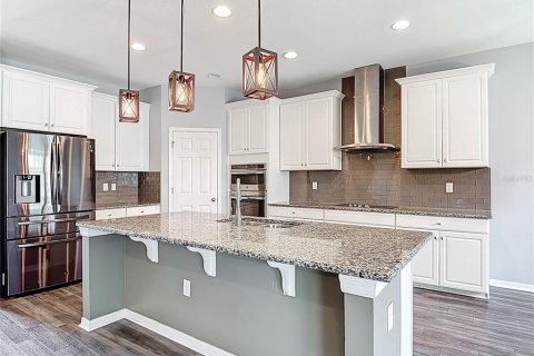 House in Wesley Chapel, Florida 5 bedrooms, 305.83 sq.m. № 1747243 - photo 27