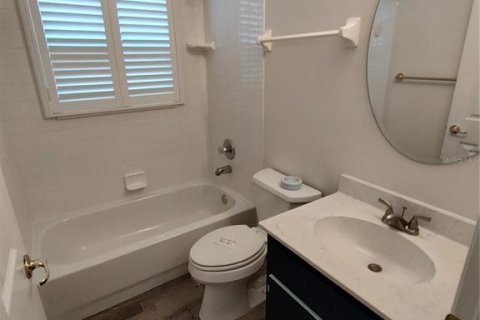 House in Ocala, Florida 2 bedrooms, 145.95 sq.m. № 1902574 - photo 17