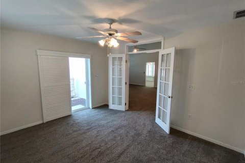 House in Ocala, Florida 2 bedrooms, 145.95 sq.m. № 1902574 - photo 14