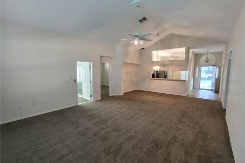 House in Ocala, Florida 2 bedrooms, 145.95 sq.m. № 1902574 - photo 5