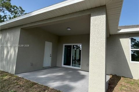 Casa en venta en Lehigh Acres, Florida, 3 dormitorios, 130.62 m2 № 2046730 - foto 19