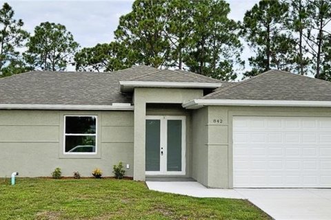 Casa en venta en Lehigh Acres, Florida, 3 dormitorios, 130.62 m2 № 2046730 - foto 1