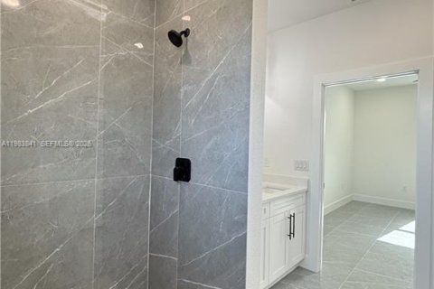 Casa en venta en Lehigh Acres, Florida, 3 dormitorios, 130.62 m2 № 2046730 - foto 9