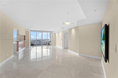 Copropriété à vendre à Miami, Floride: 2 chambres, 133.78 m2 № 1927527 - photo 5