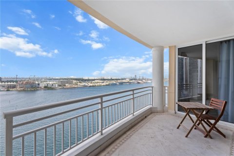 Copropriété à vendre à Miami, Floride: 2 chambres, 133.78 m2 № 1927527 - photo 4