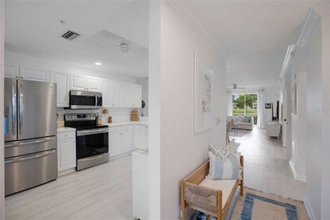 Copropriété à vendre à Sarasota, Floride: 2 chambres, 156.45 m2 № 2151801 - photo 3