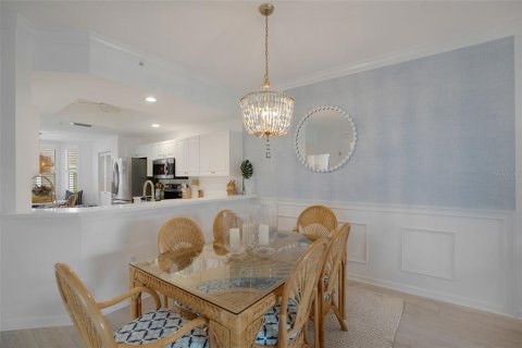 Copropriété à vendre à Sarasota, Floride: 2 chambres, 156.45 m2 № 2151801 - photo 9